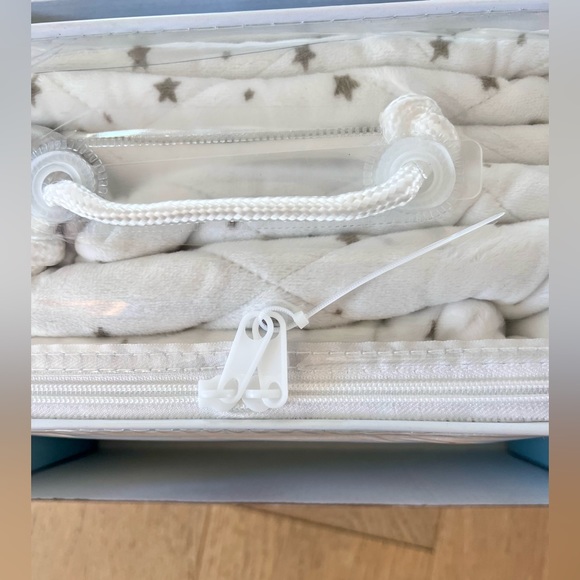 𝒟𝓇𝑒𝒶𝓂𝓁𝒶𝓃𝒹 𝙱𝚊𝚋𝚢 | Grey Star - Picture 5 of 6